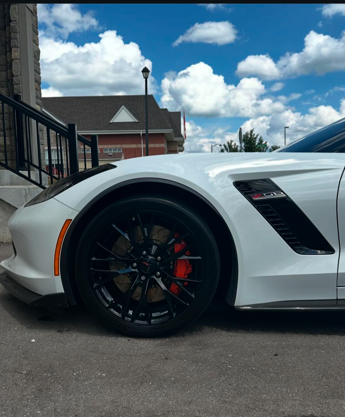 Mobile auto detailing Toronto - Professional car cleaning service